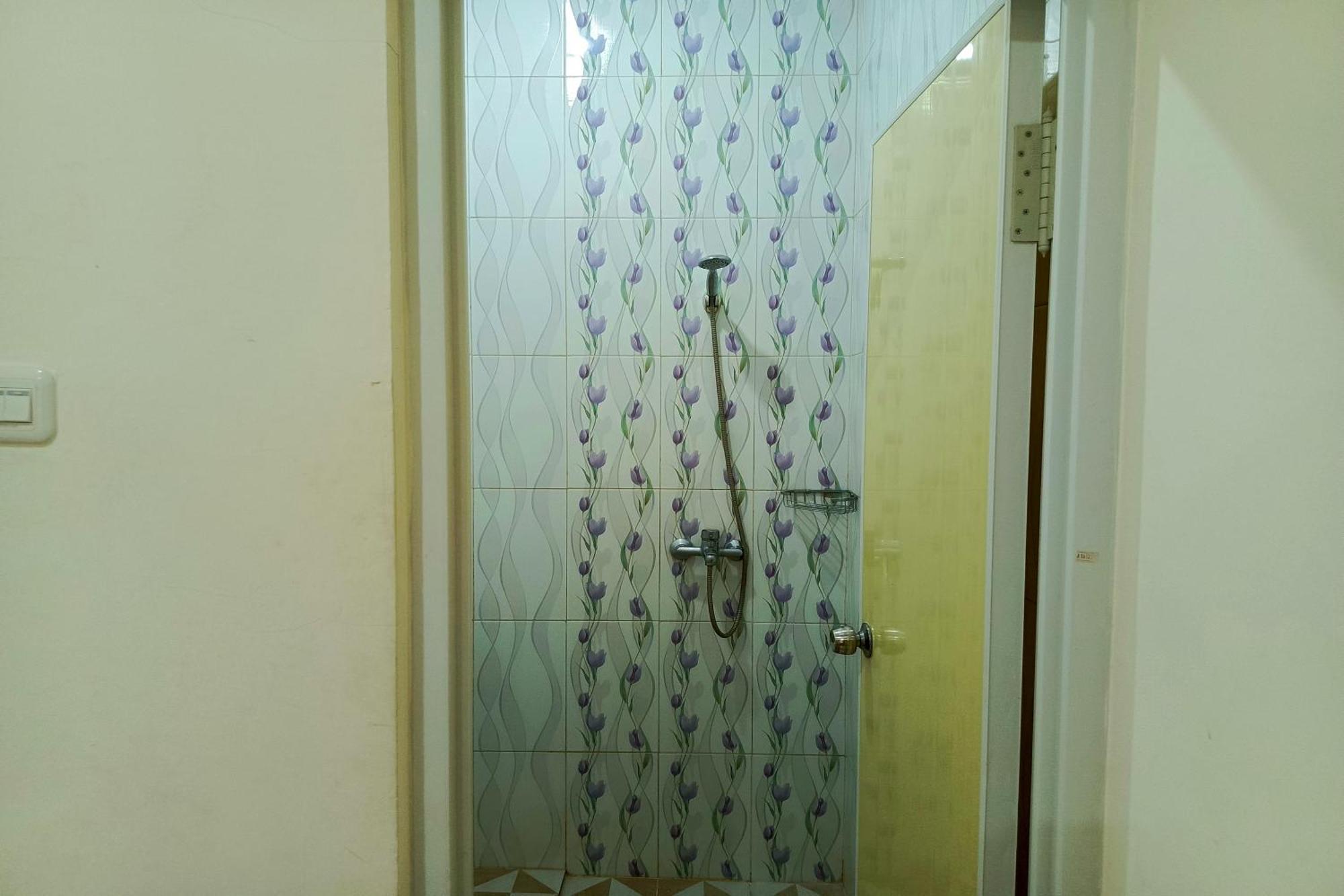 Adisa Homestay マラン エクステリア 写真
